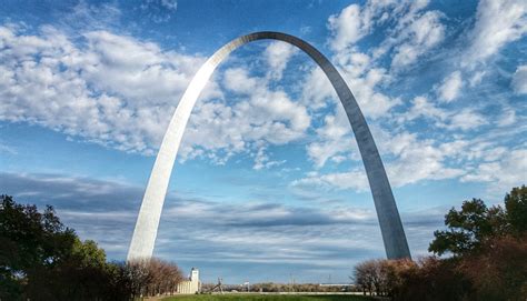 r stlouis|RH.